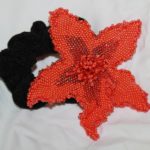 Прикраса з бісеру - резинка на волосся. Автор: Тетяна Поліщук. 2011