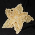 Прикраса з бісеру - брошка. Автор: Тетяна Поліщук. 2010